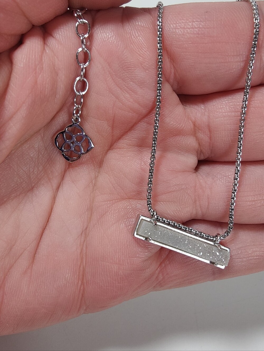 Kendra Scott Leanor Silver Drusy Sliding Bar Necklace Adjustable 18"-20" Signed